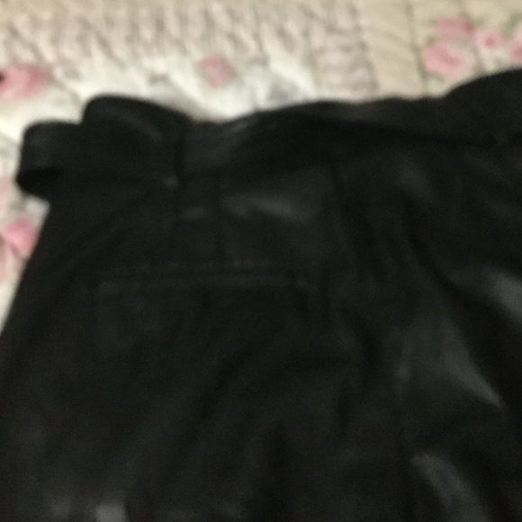 Faux leather pants/trousers - Picture 7 of 7